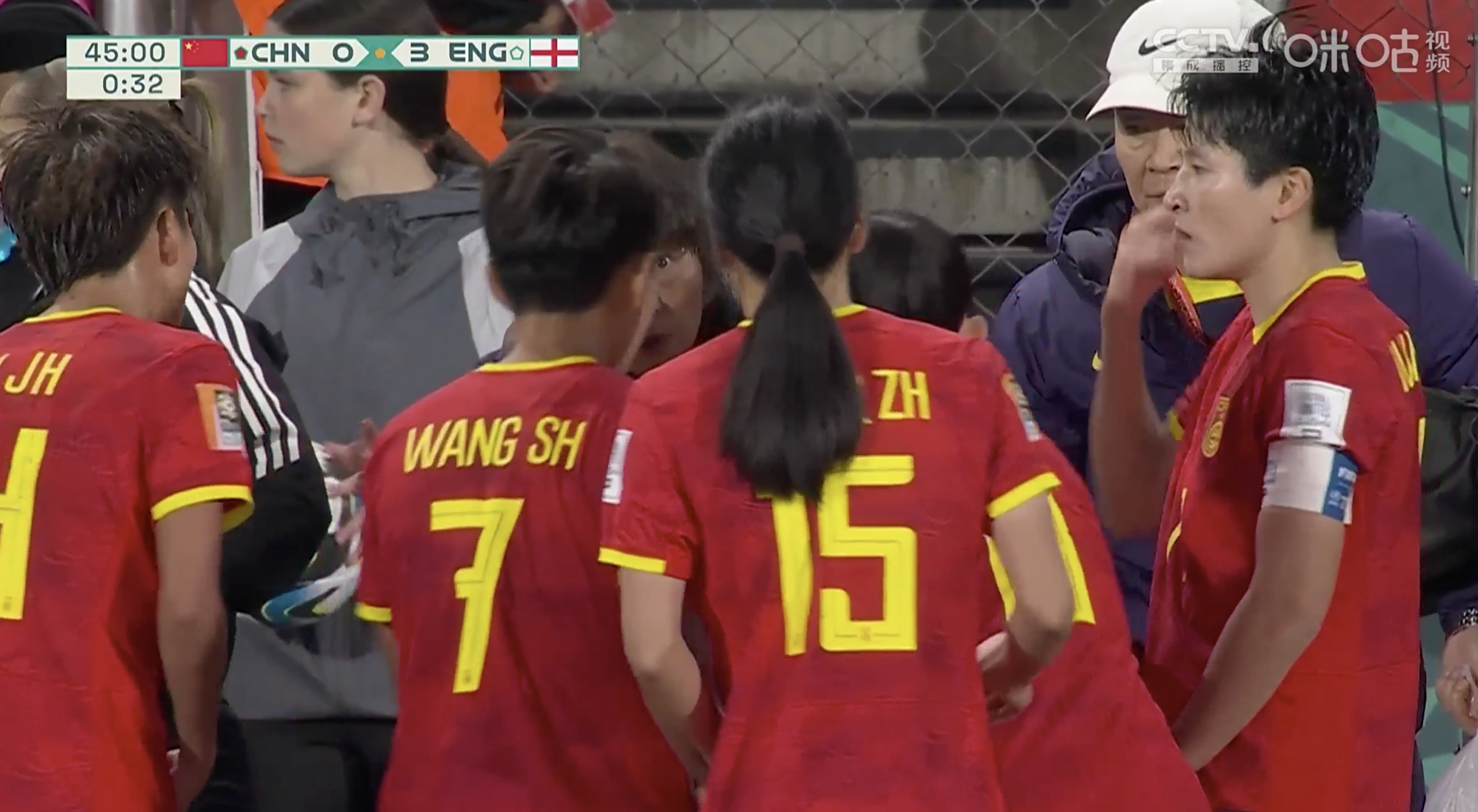 关于亚洲女足比赛观赏率攀升，选手们在场上拼尽全力的信息