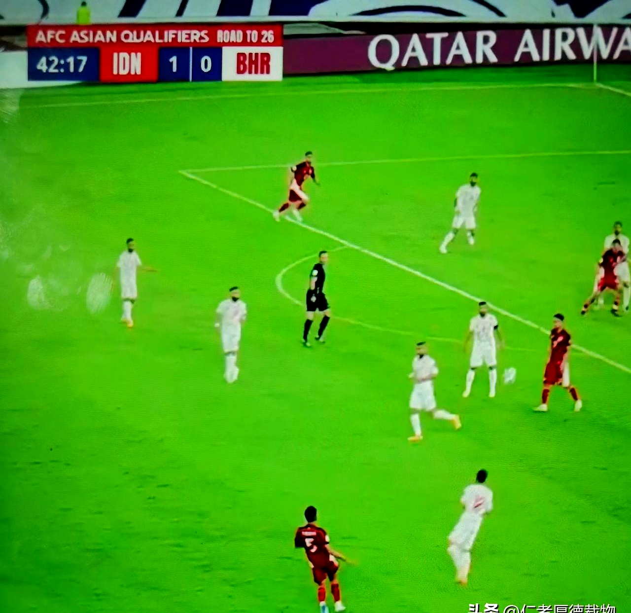 包含阿尔巴尼亚队战平对手，出线形势严峻的词条