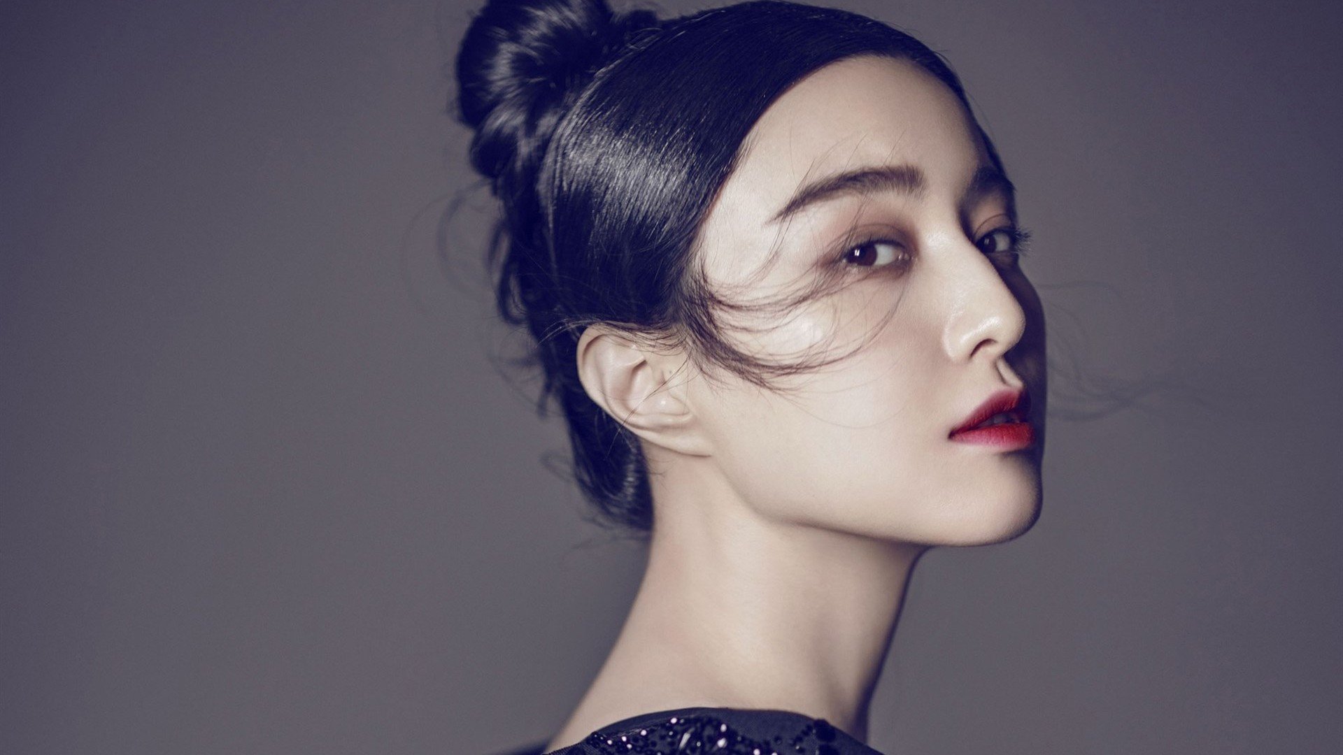 伦纳德单手指天，魔术绝杀热火之夜，传奇达成两万分里程碑